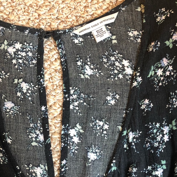 AEO ROMPER - Picture 4 of 6